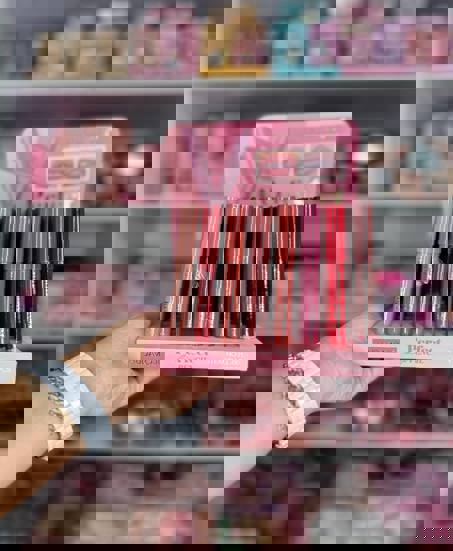 رژلب مدادی شمعی هدی موجی